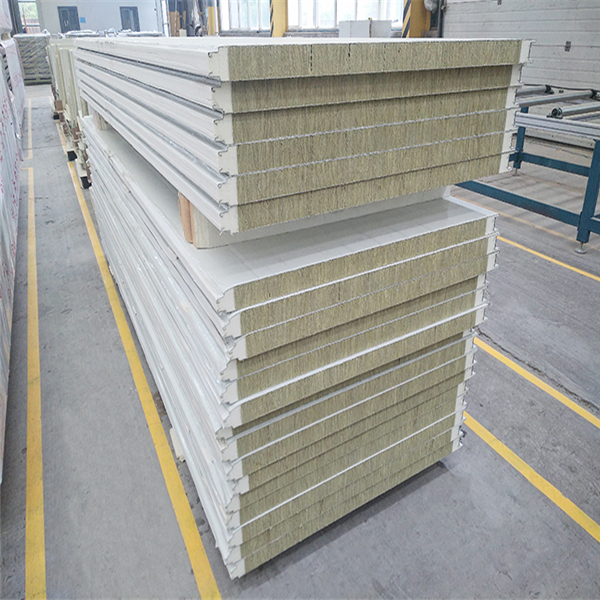 Sandwich-Panel-BRD (124)