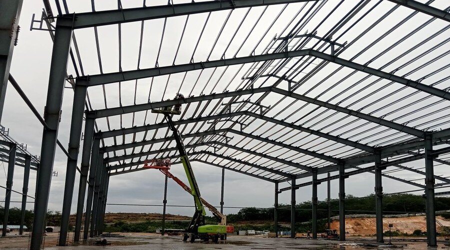 Industrial steel structure frame for copper and aluminium factory supplied and installed by BRD