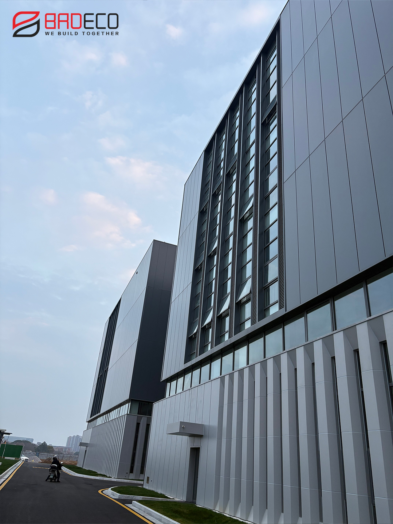 Vertical installation system of BRD rockwool sandwich panel with polyurethane edge sealing for biomedical facility